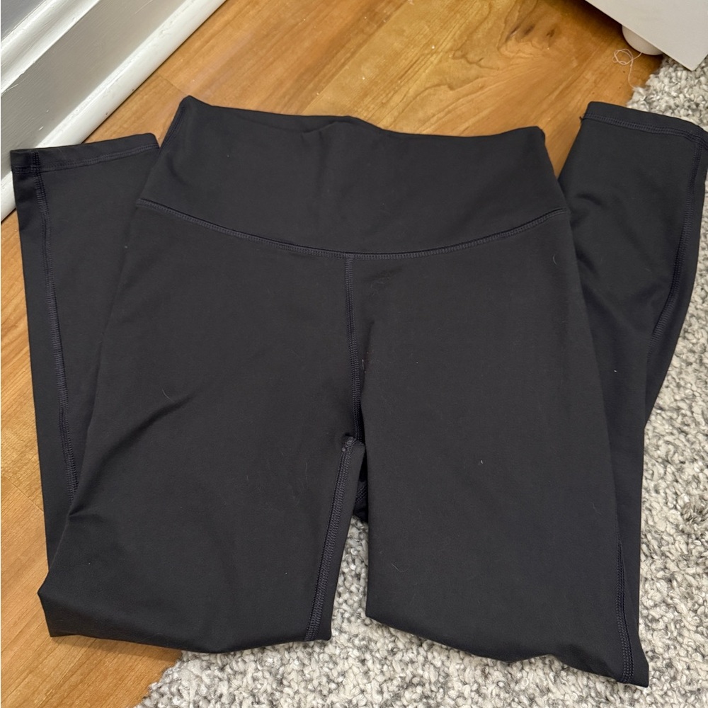 Fabletics dark grey leggings - size small!